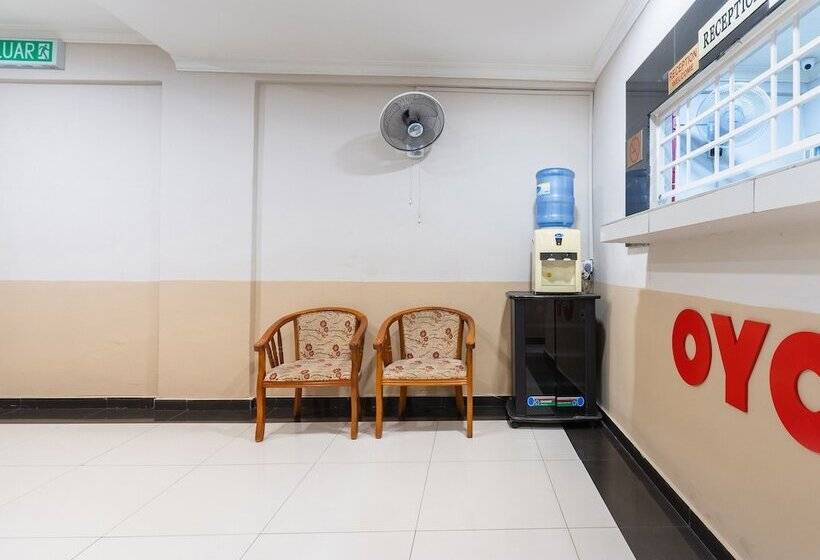 هتل Oyo 89844 Green Villa