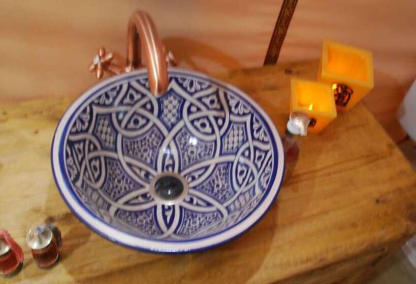 Отель Tangerine Sky Camp