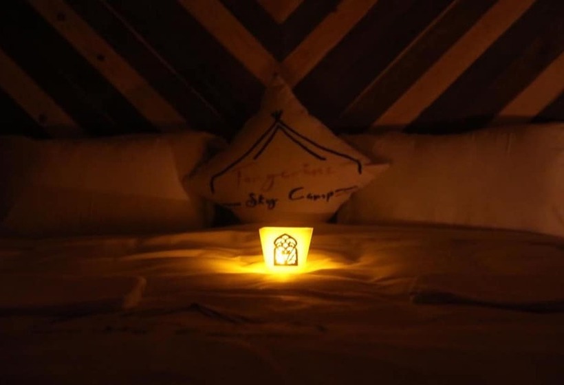 Отель Tangerine Sky Camp