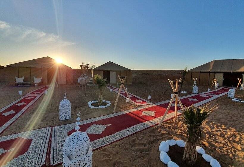 Отель Tangerine Sky Camp