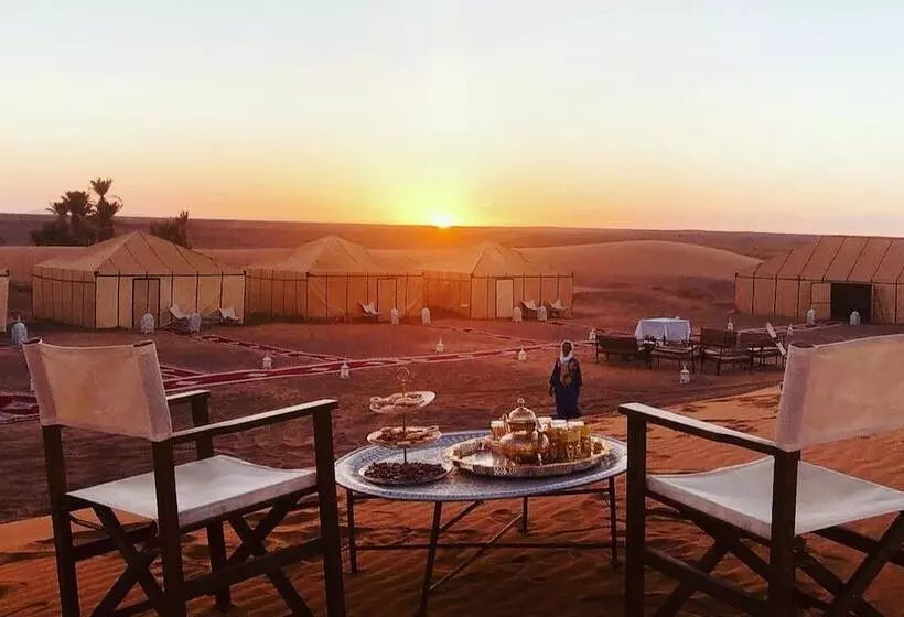 Hotelli Tangerine Sky Camp