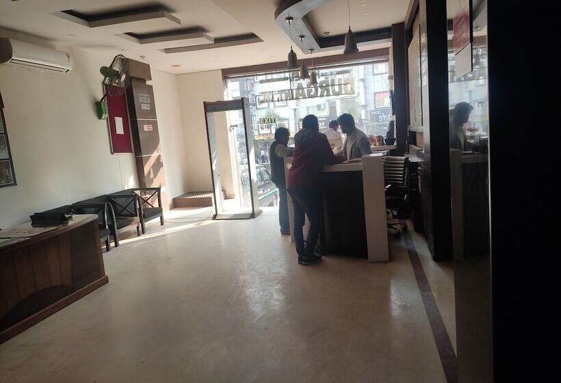 Отель Trio Durga