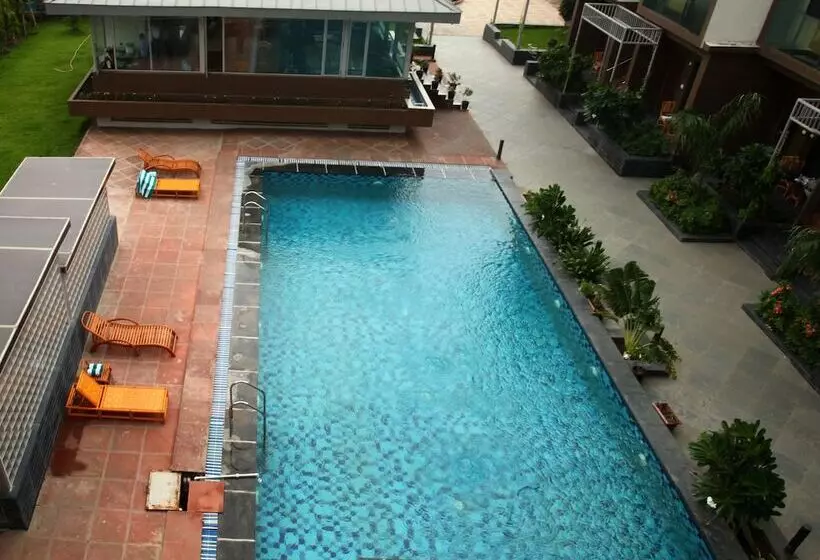 ホテル Vinnca Krishna Park