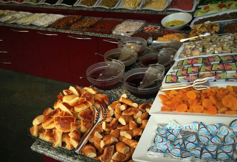 Inanlar Garden Hotel & Bungalow