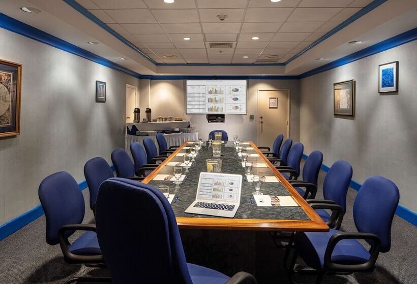 Bluegreen At La Cabana Beach Resort & Casino