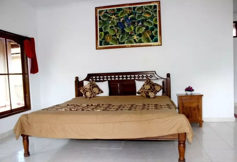 ペンション Star Two Thousand Bungalow