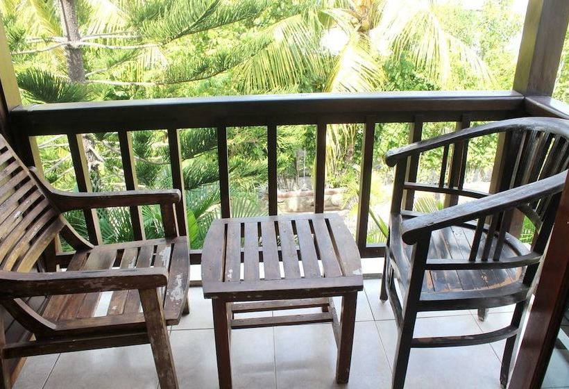 Pension Star Two Thousand Bungalow