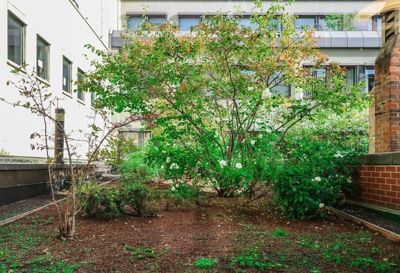 Private Hostel Room City Center 1c