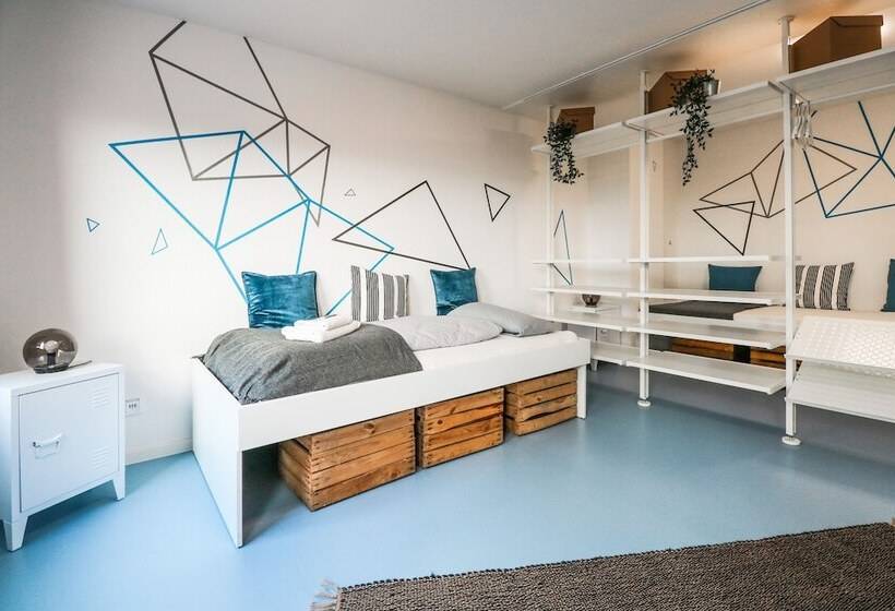 Private Hostel Room City Center 1c