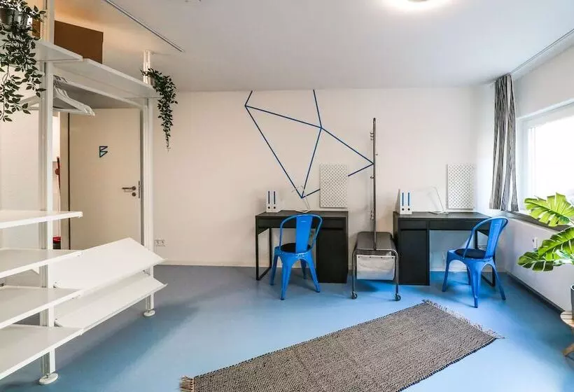 Private Hostel Room   City Center 1c