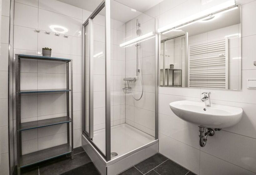 Private Hostel Room City Center 1c