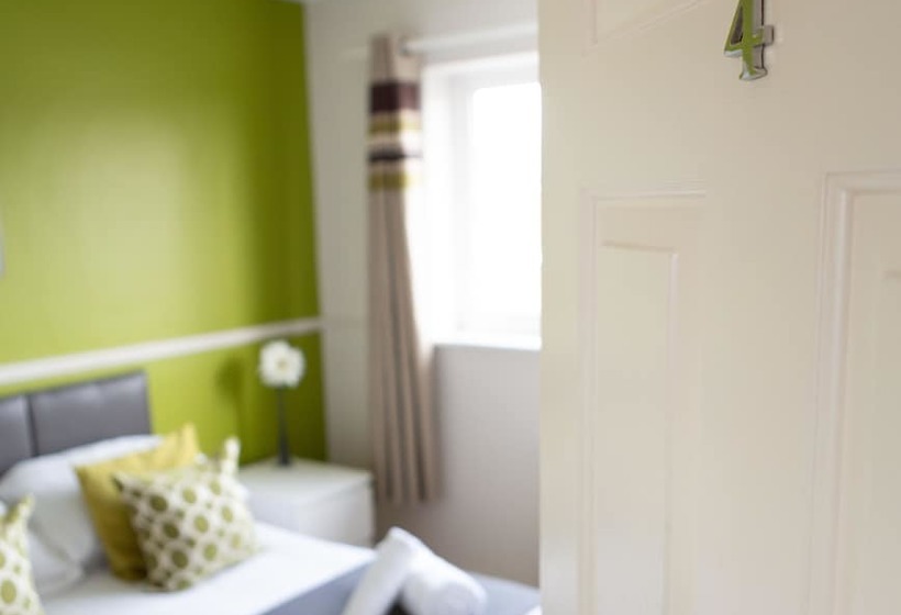 レジデンス Lancaster Close Serviced Accommodation