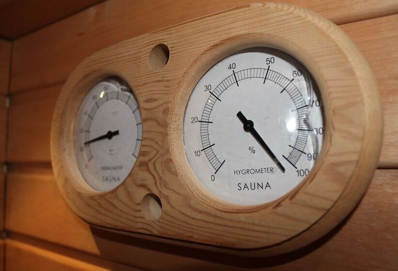 Sresort Family Apartment With 4 Bedrooms And Sauna