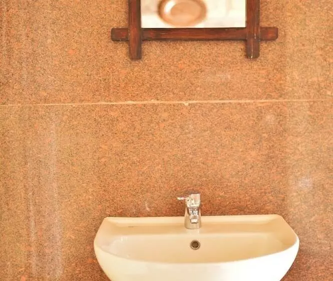 تختخواب و صبحانه Anakato Kiki