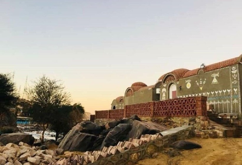 تختخواب و صبحانه Anakato Kiki