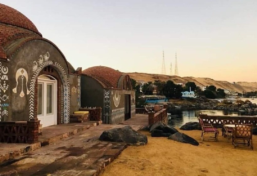 تختخواب و صبحانه Anakato Kiki