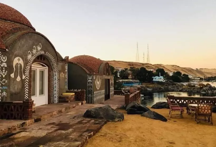 تختخواب و صبحانه Anakato Kiki