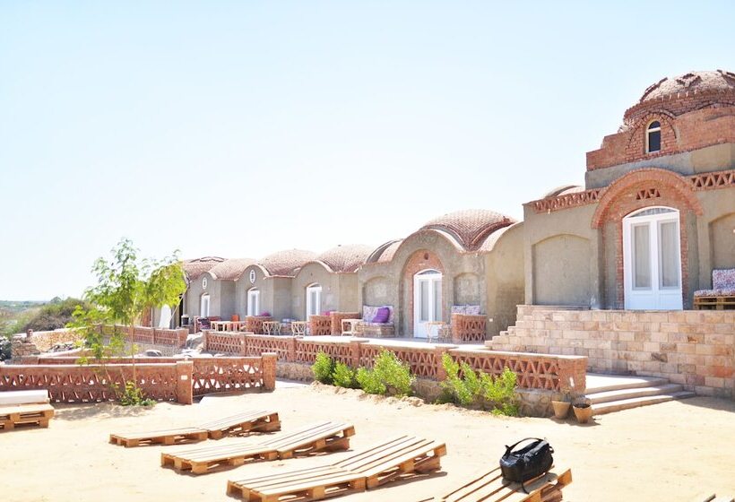 تختخواب و صبحانه Anakato Kiki