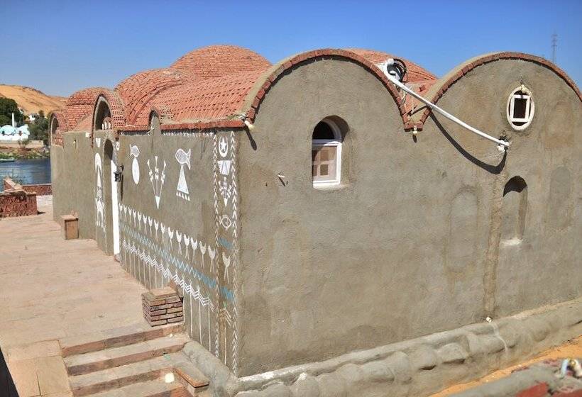 تختخواب و صبحانه Anakato Kiki