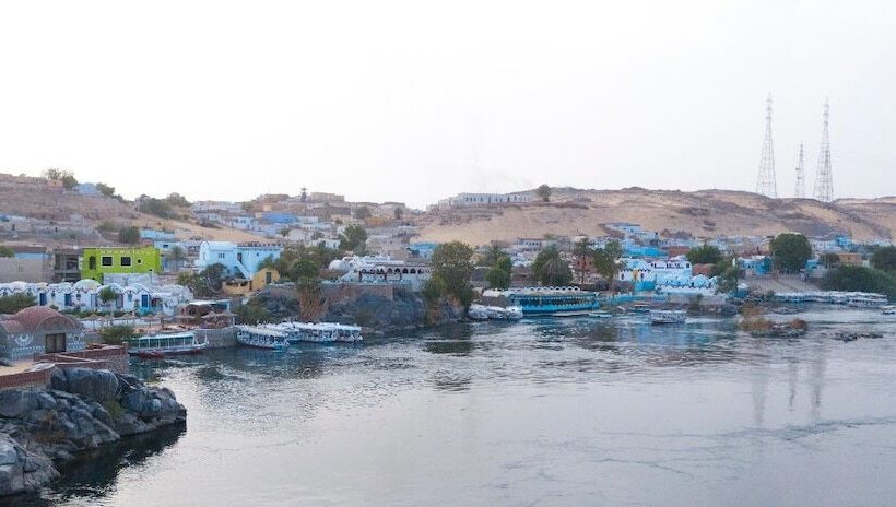 تختخواب و صبحانه Anakato Kiki