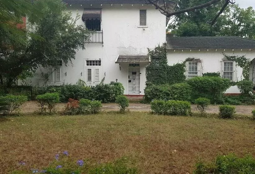 Devon Estate Kingston Jamaica