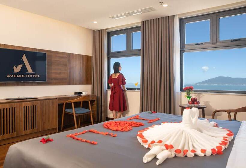 هتل Avenis