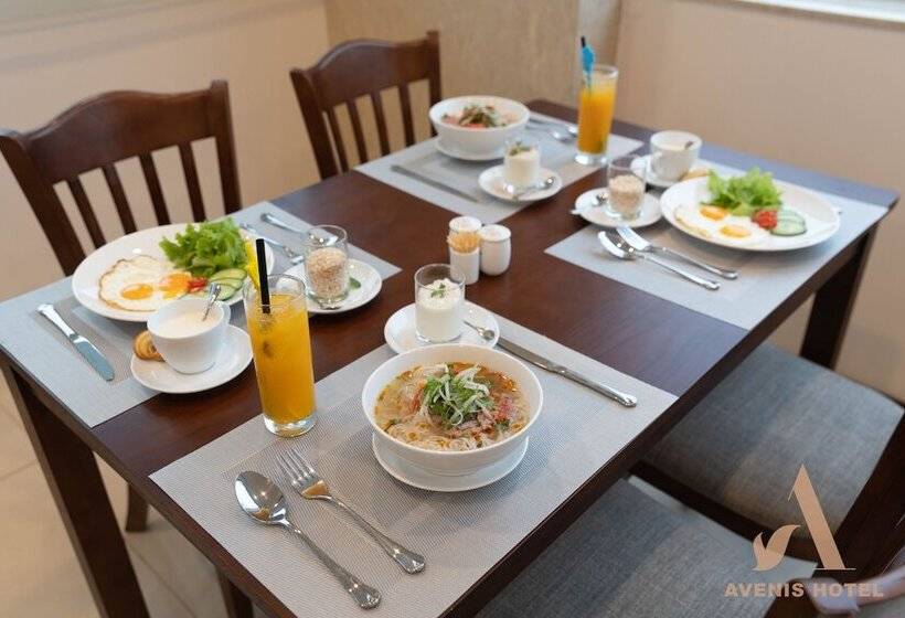 هتل Avenis