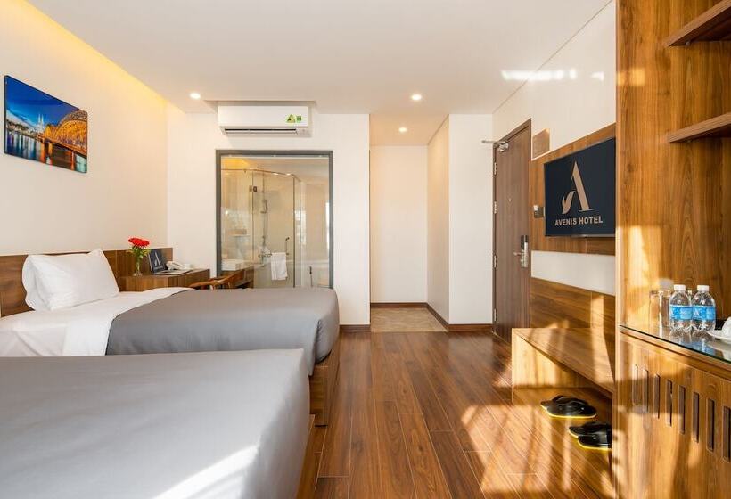هتل Avenis