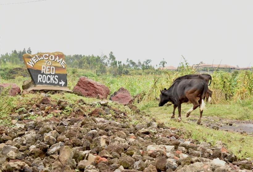 هتل Red Rocks Campsite & Guesthouse