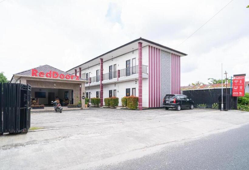 Otel Reddoorz @ Wisma Pangrango