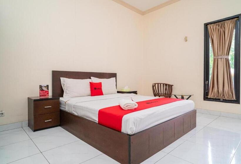 Otel Reddoorz @ Wisma Pangrango