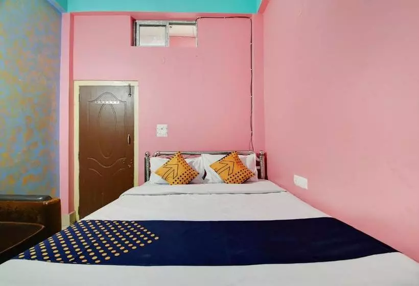 ホテル Spot On 76424 Maa Durga Lodge