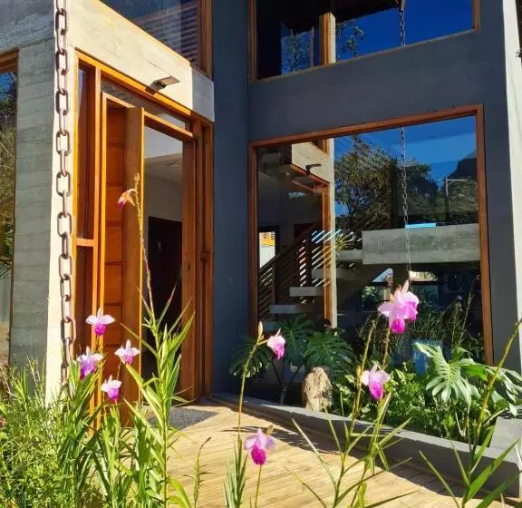 ペンション Pousada Vila Ipuan