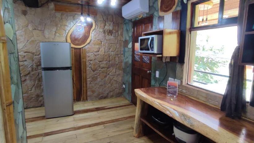 Apartotel Villa Alta Tamarindo