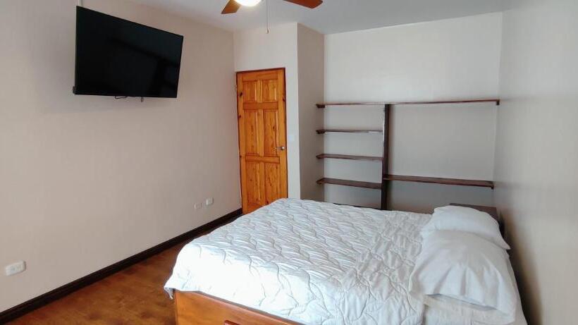 Apartotel Villa Alta Tamarindo