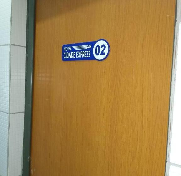 هتل Cidade Express 24h