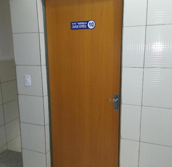 هتل Cidade Express 24h