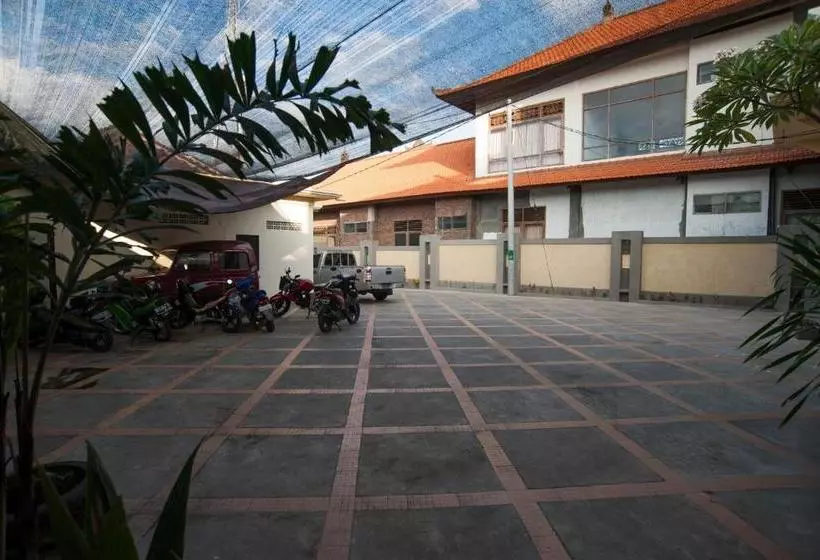 ホテル Oyo 90058 Pondok Seruni