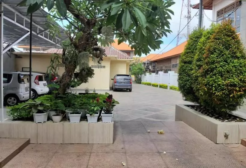 ホテル Oyo 90058 Pondok Seruni