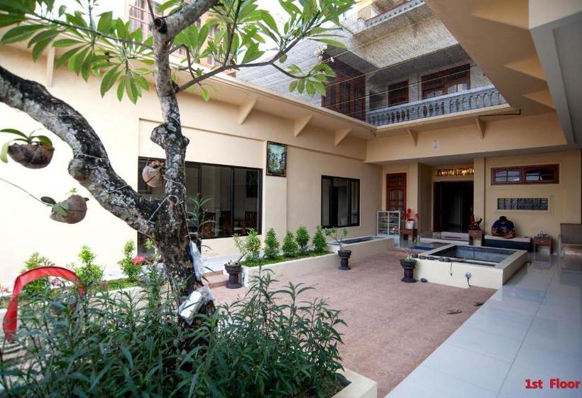 בית מלון כפרי Oyo 90058 Pondok Seruni