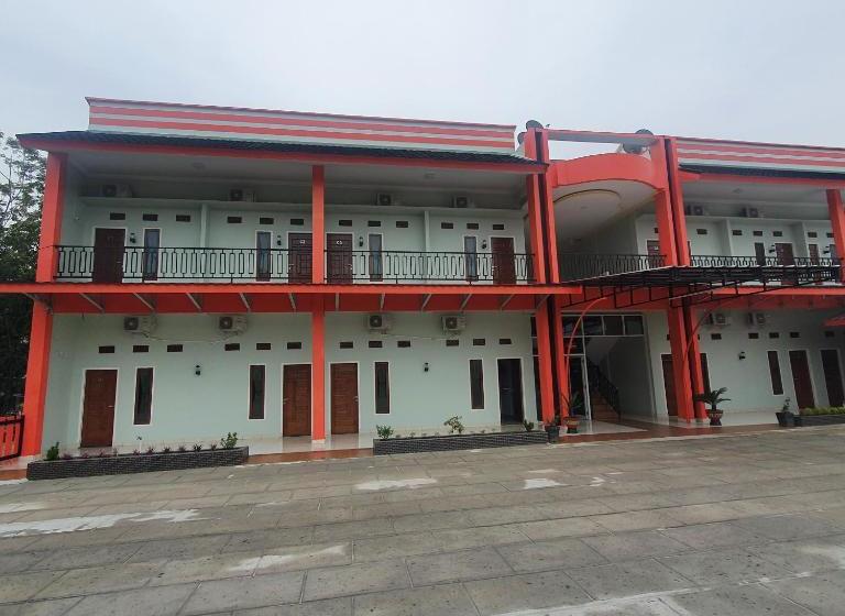 فندق Oyo 90063 Silver Homestay Syariah