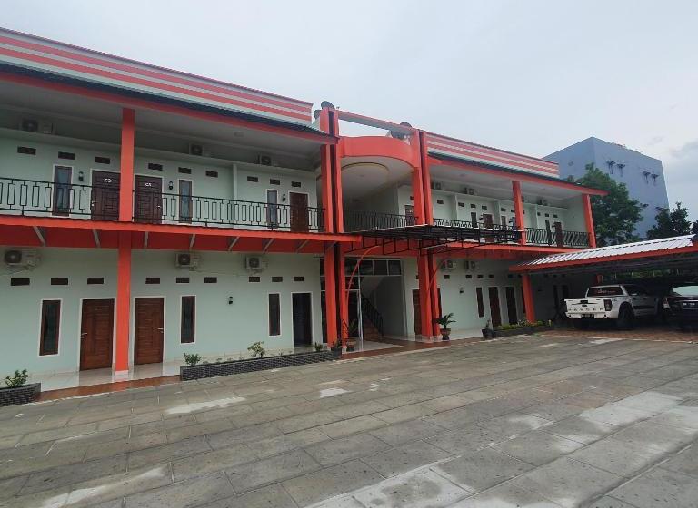 فندق Oyo 90063 Silver Homestay Syariah