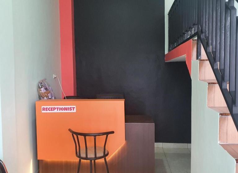 فندق Oyo 90063 Silver Homestay Syariah