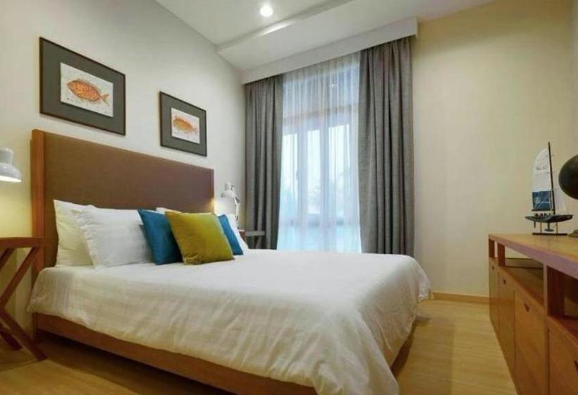 בית מלון כפרי Timurbay Beach Resort