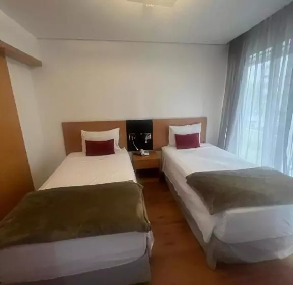 Flat Lindo Duplo Lado Park Ibirapuera Av Paulista Com Garagem 106