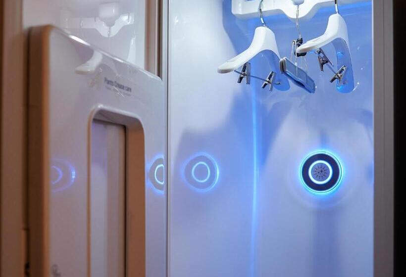 Henn Na Hotel Komatsu Ekimae