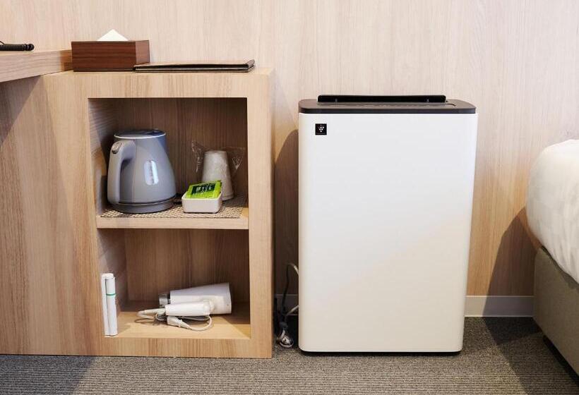 Henn Na Hotel Komatsu Ekimae