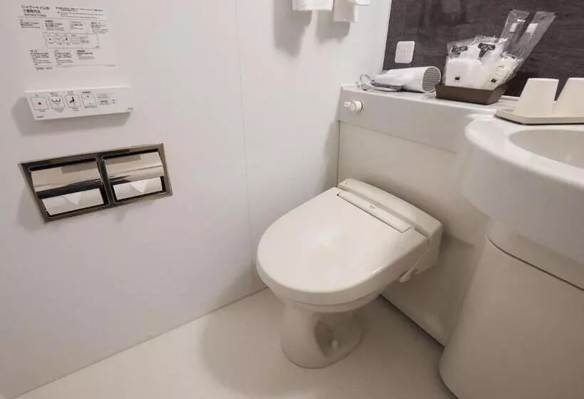 Henn Na Hotel Komatsu Ekimae