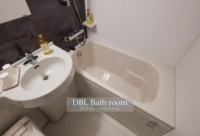 Henn Na Hotel Komatsu Ekimae