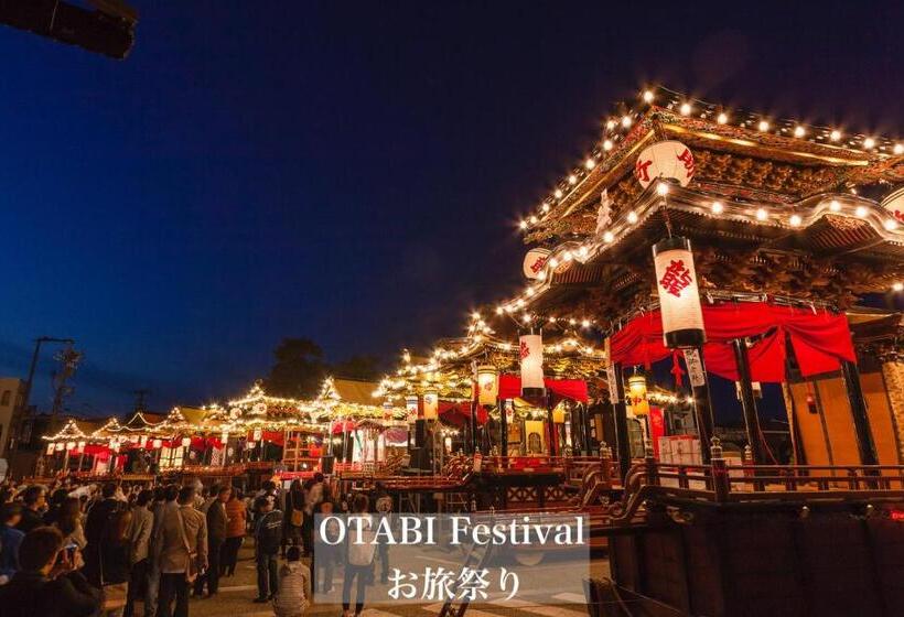 Henn Na Hotel Komatsu Ekimae